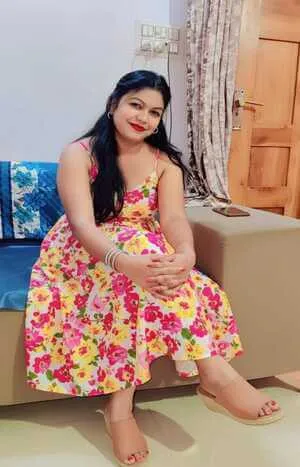 Pooja Profile